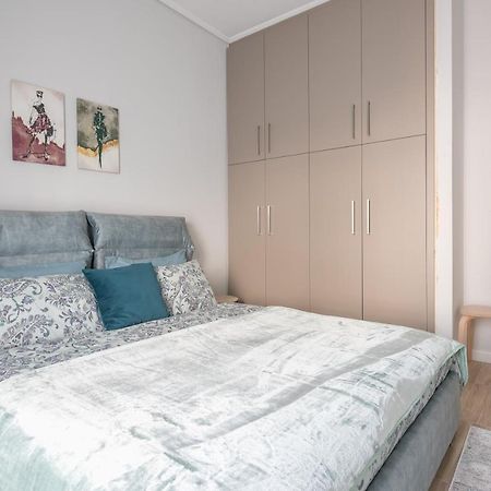 Comfy And Modern Apartment Athens Exterior photo