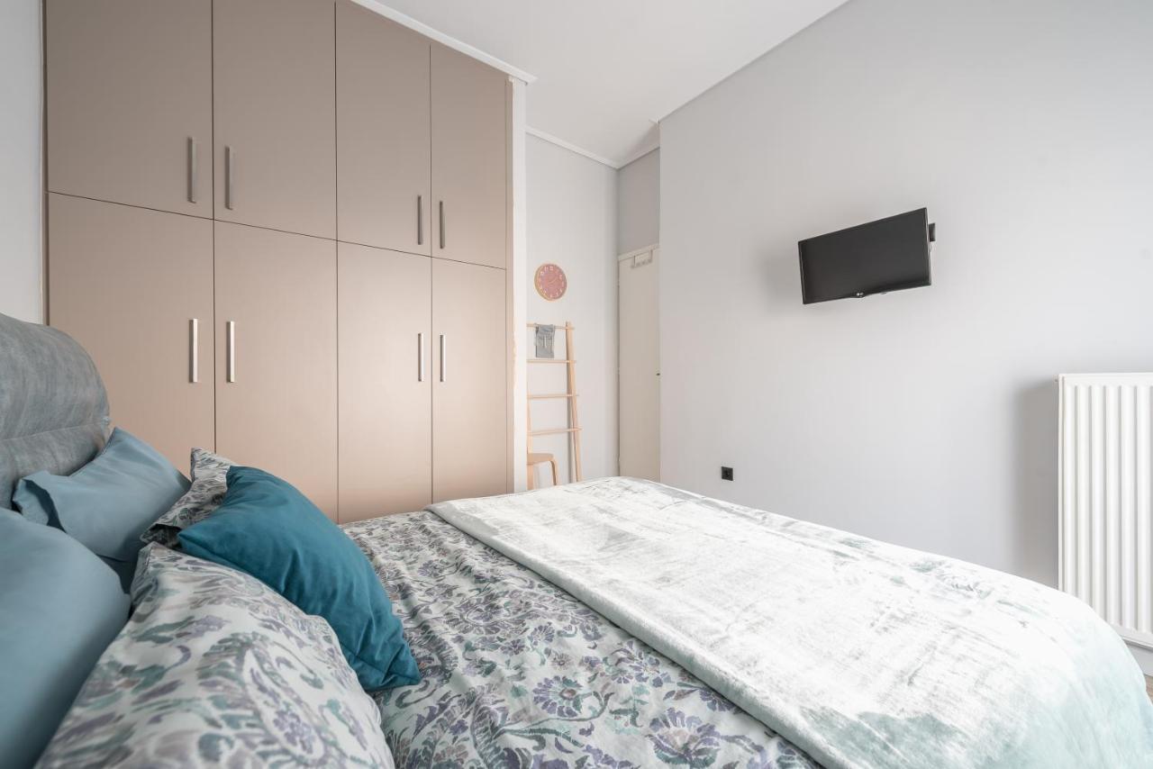 Comfy And Modern Apartment Athens Exterior photo